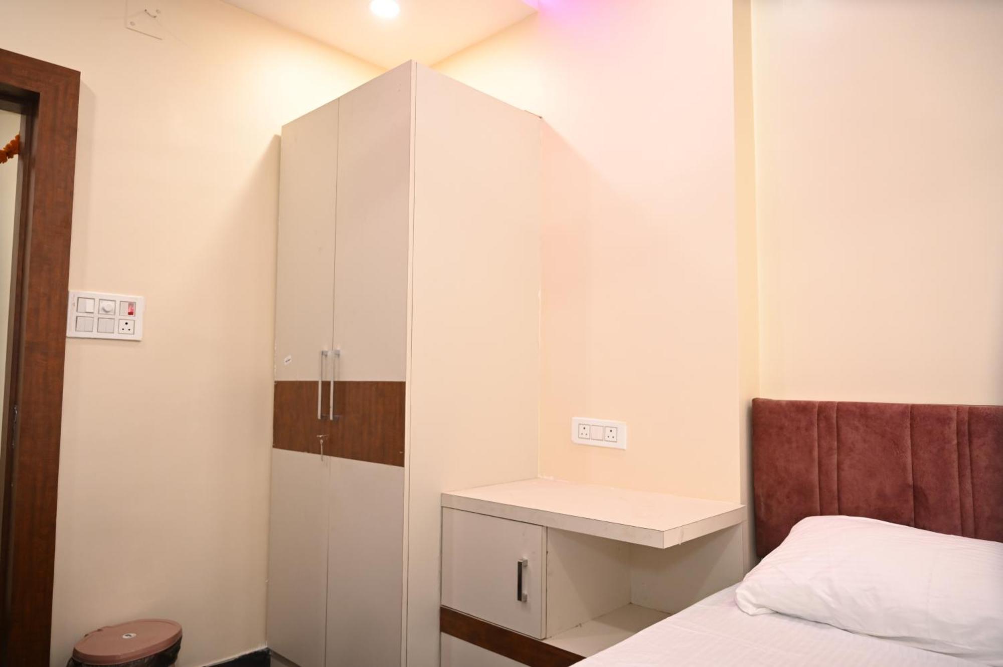 ראנצ'י Hotel Royal Radiant מראה חיצוני תמונה